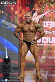 Чемпионат России по бодибилдингу - 2025