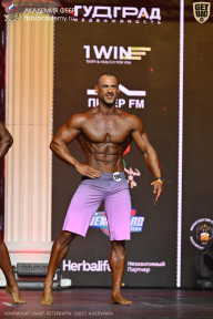 Чемпионат Санкт-Петербурга по бодибилдингу - 2025