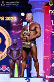 Чемпионат Санкт-Петербурга по бодибилдингу - 2025